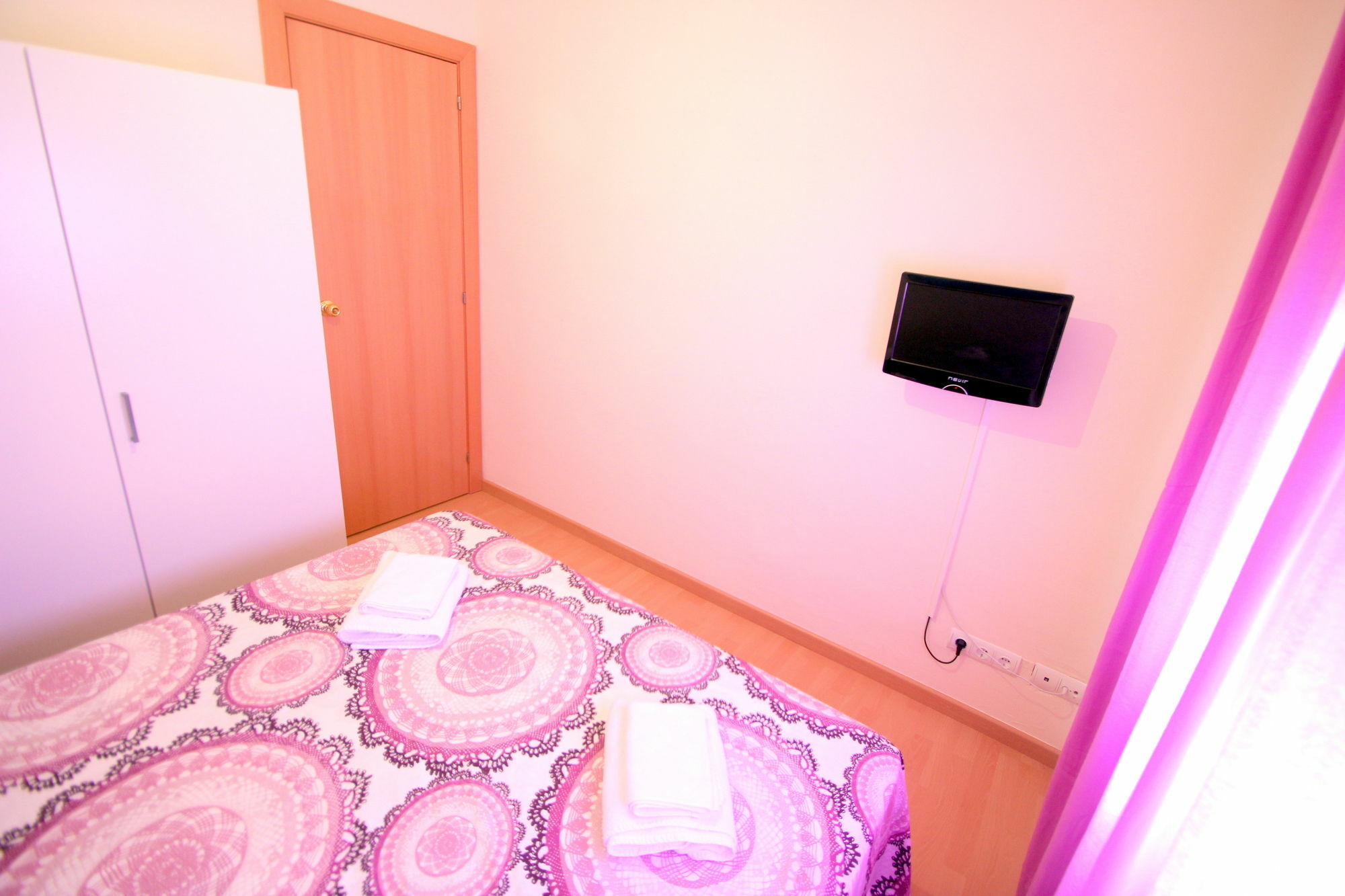 Stopbarcelona Universidad Apartments Extérieur photo