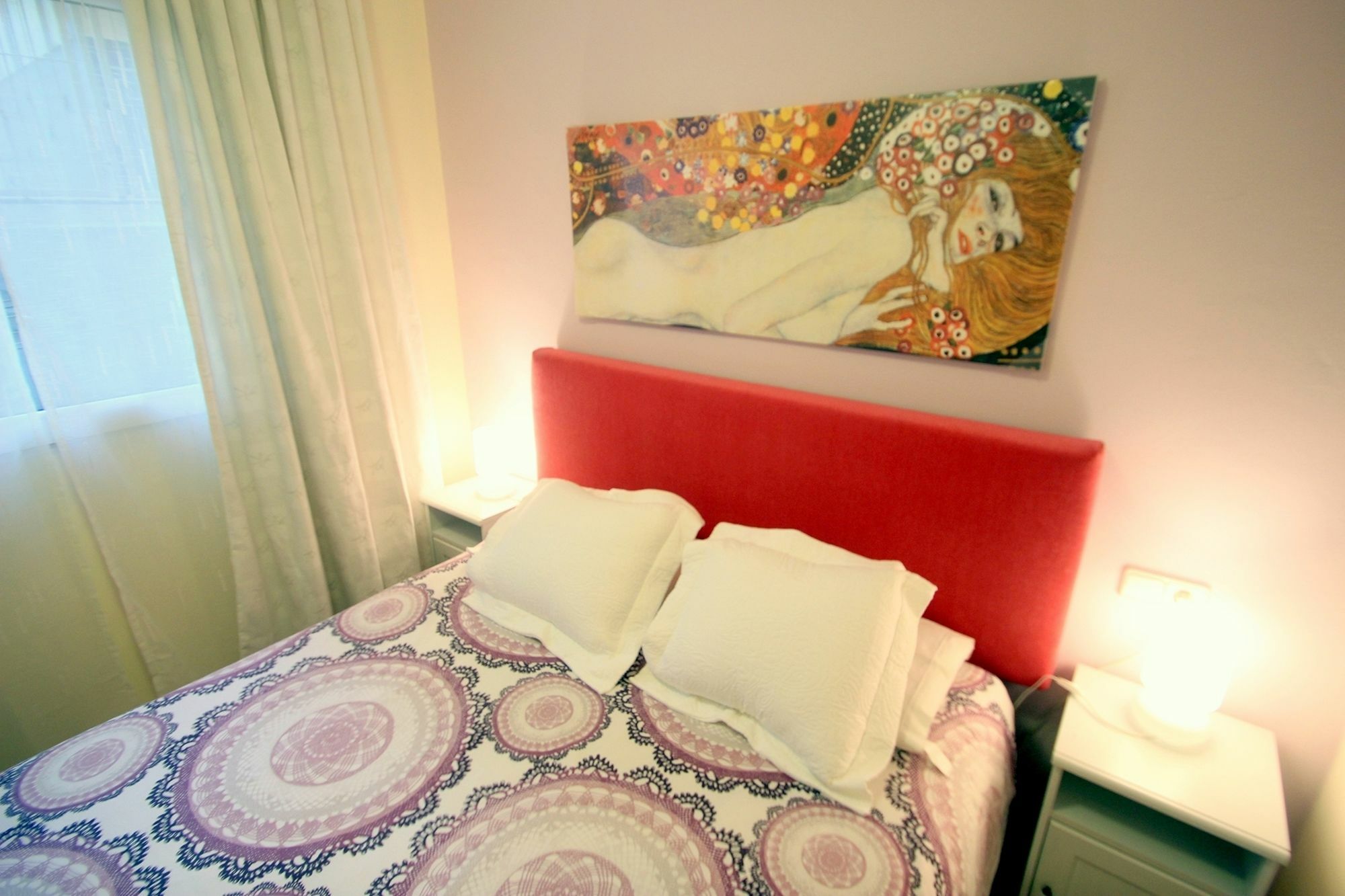 Stopbarcelona Universidad Apartments Extérieur photo